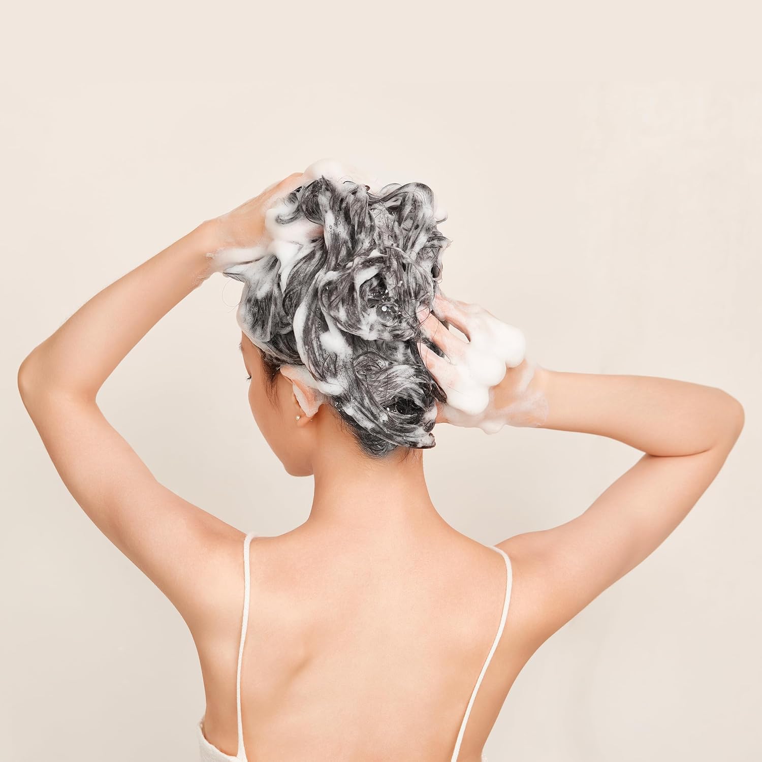 Alfaparf Milano Semi Di Lino Scalp Renew Low Shampoo for Thinning Hair - Sulfate Free Shampoo - Strengthens, Re-densifies and Stimulates Hair Fiber - Professional Salon Quality